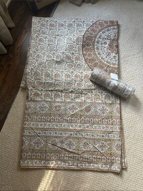 Intricate Pottery Barn Floral Medallion Tablecloth - Cream, Gold & Rust (2)